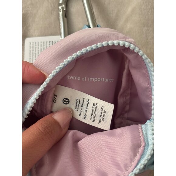 Lululemon City Adventurer Nano Backpack Keychain - Picture 4 of 4